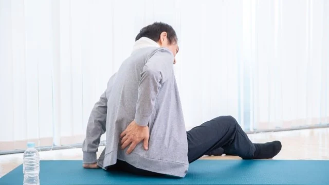 お尻の冷えが腰痛を引き起こす