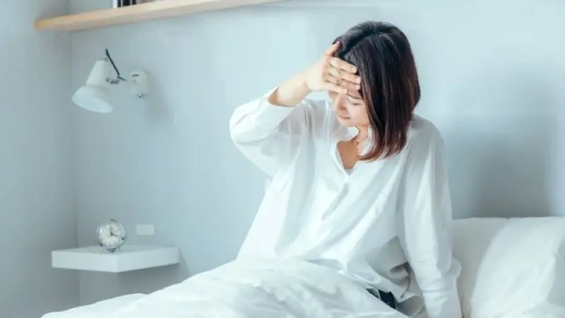 更年期障害に悩む女性